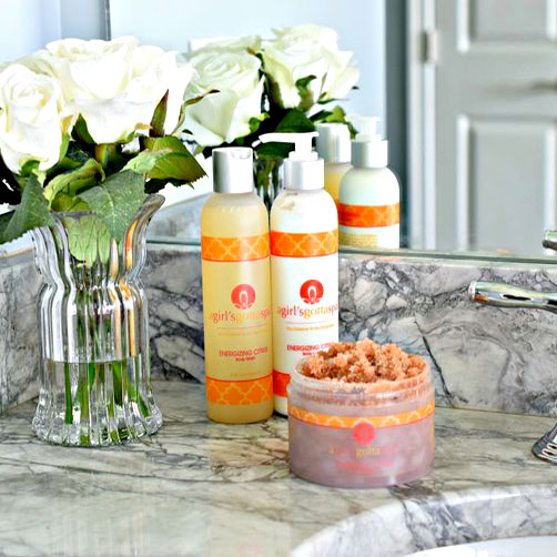 A Girl's Gotta Spa Holiday Gift Set