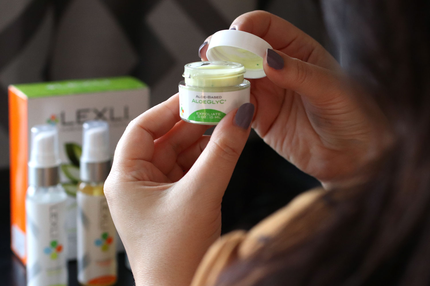 Lexli AloeGlyC glycolic acid and vitamin c cream