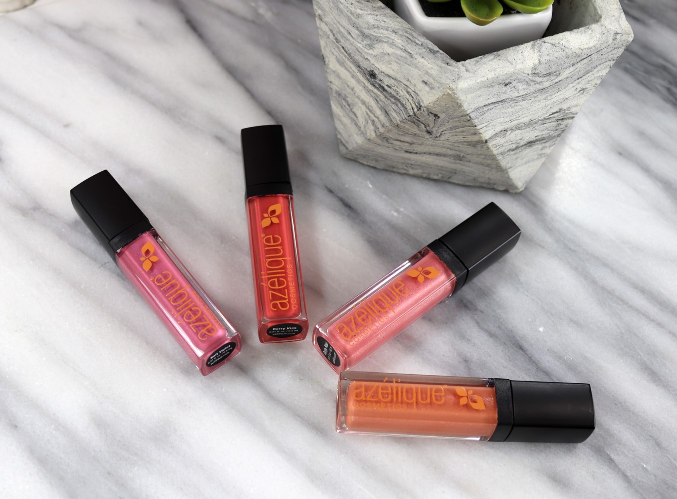 Azelique Lip Gloss - Review of Azelique Cosmetics by Los Angeles cruelty free beauty blogger My Beauty Bunny