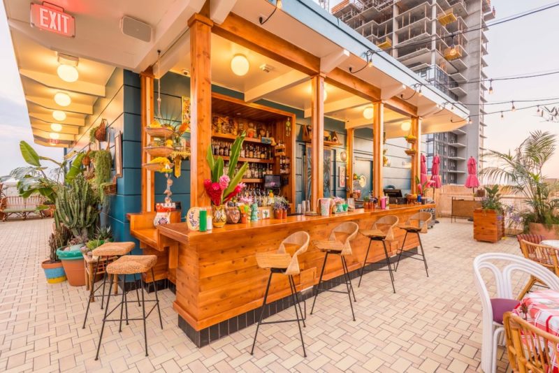 Best rooftop bars in Los Angeles - Broken Shaker downtown LA - Best rooftop bars in Los Angeles by travel blogger My Beauty Bunny