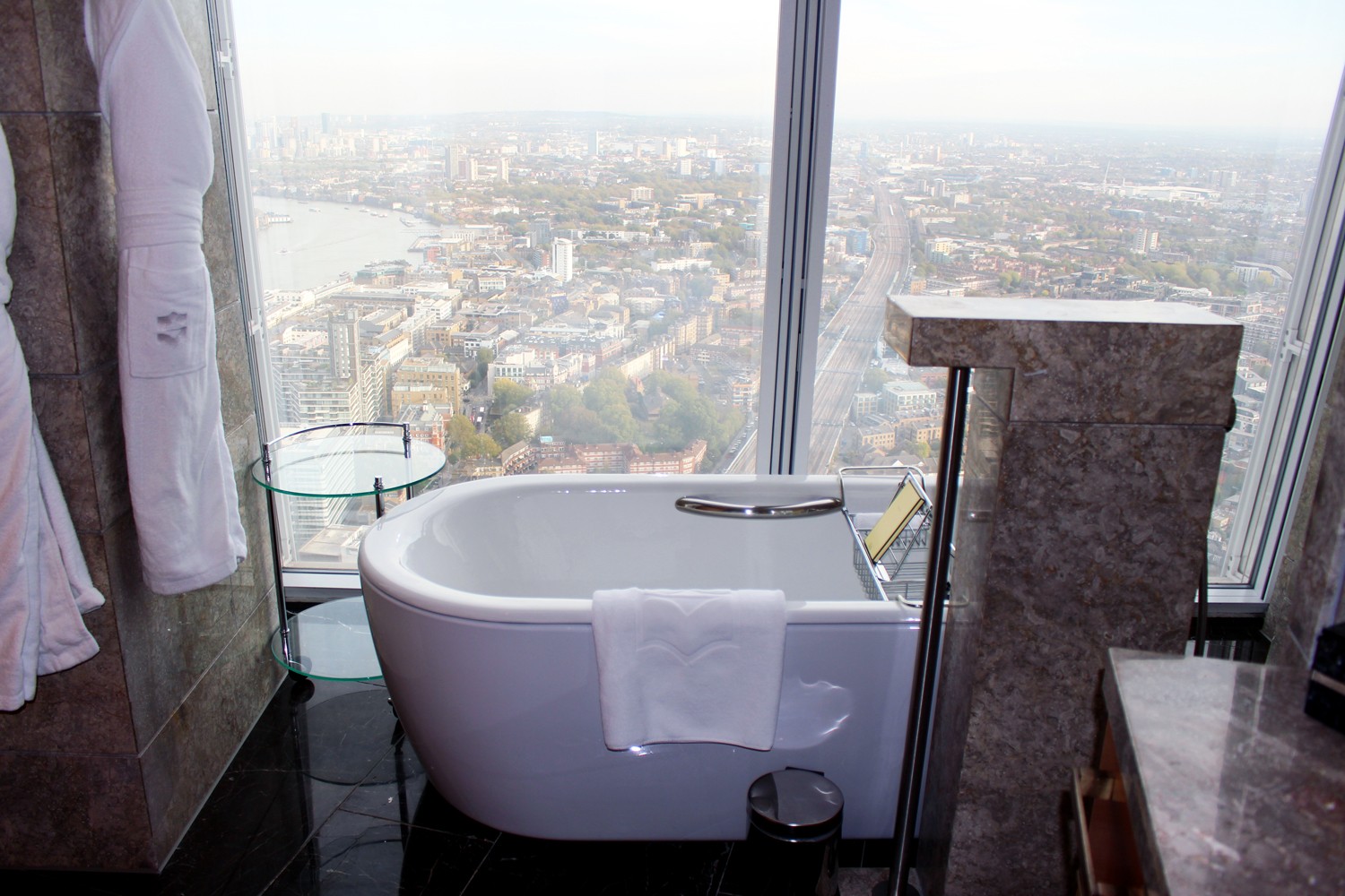 Couples Guide to London - Shangri La at the Shard 