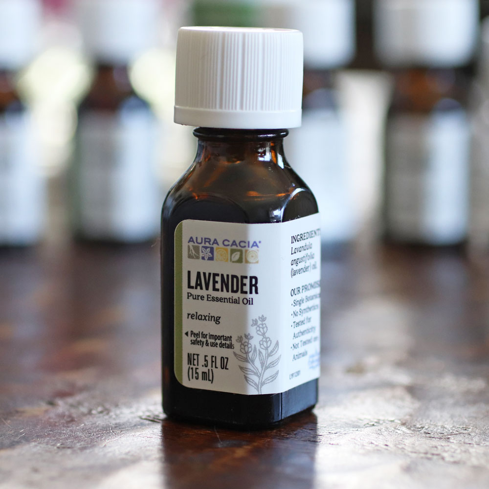 Lavender essential oil for acne and acne scars