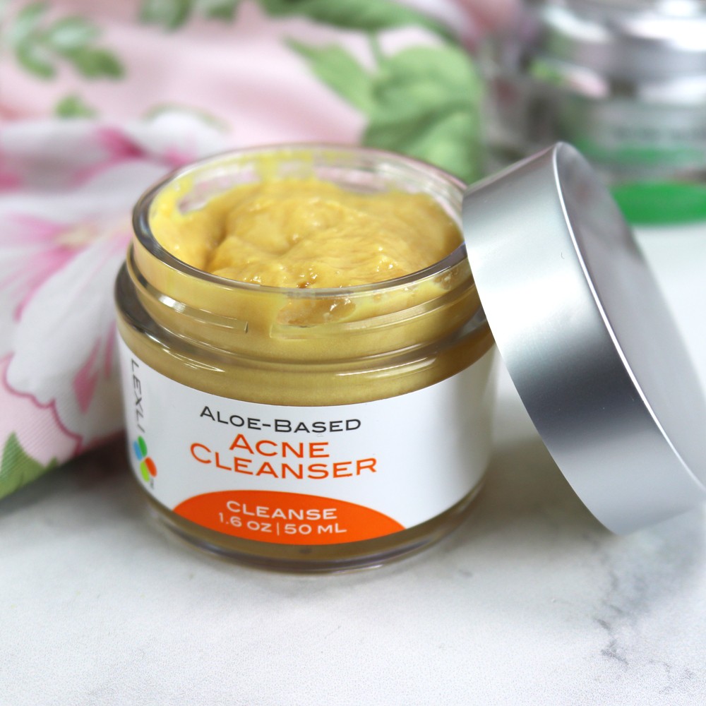 Lexli Aloe Vera Acne Cleanser Review| Lexli - Cruelty Free Skincare for Acne and Anti-Aging featured by popular Los Angeles cruelty free beauty blogger, My Beauty Bunny