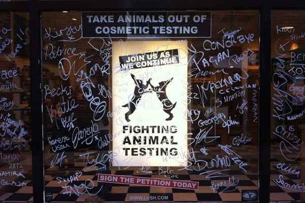 LUSH Cosmetics against animal testing