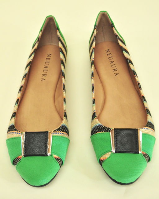 NeuAura green striped flats