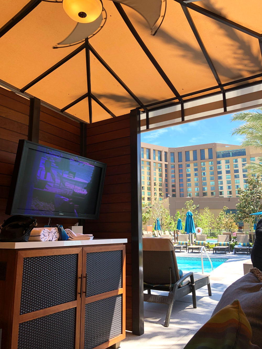 Private poolside cabana at Pechanga in Temecula