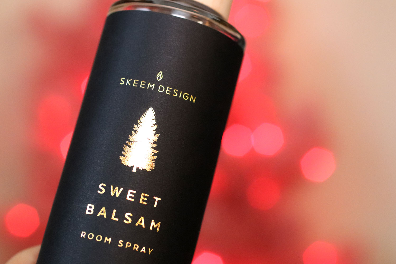 Woman Owned Holiday Gift Guide 2019 - Skeem Design Sweet Balsam Room Spray