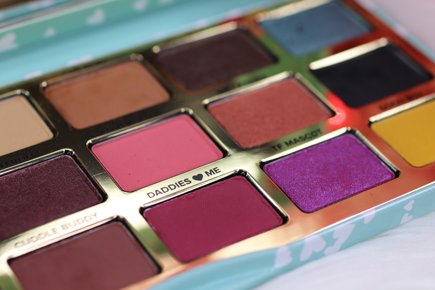 Too Faced Clover Palette