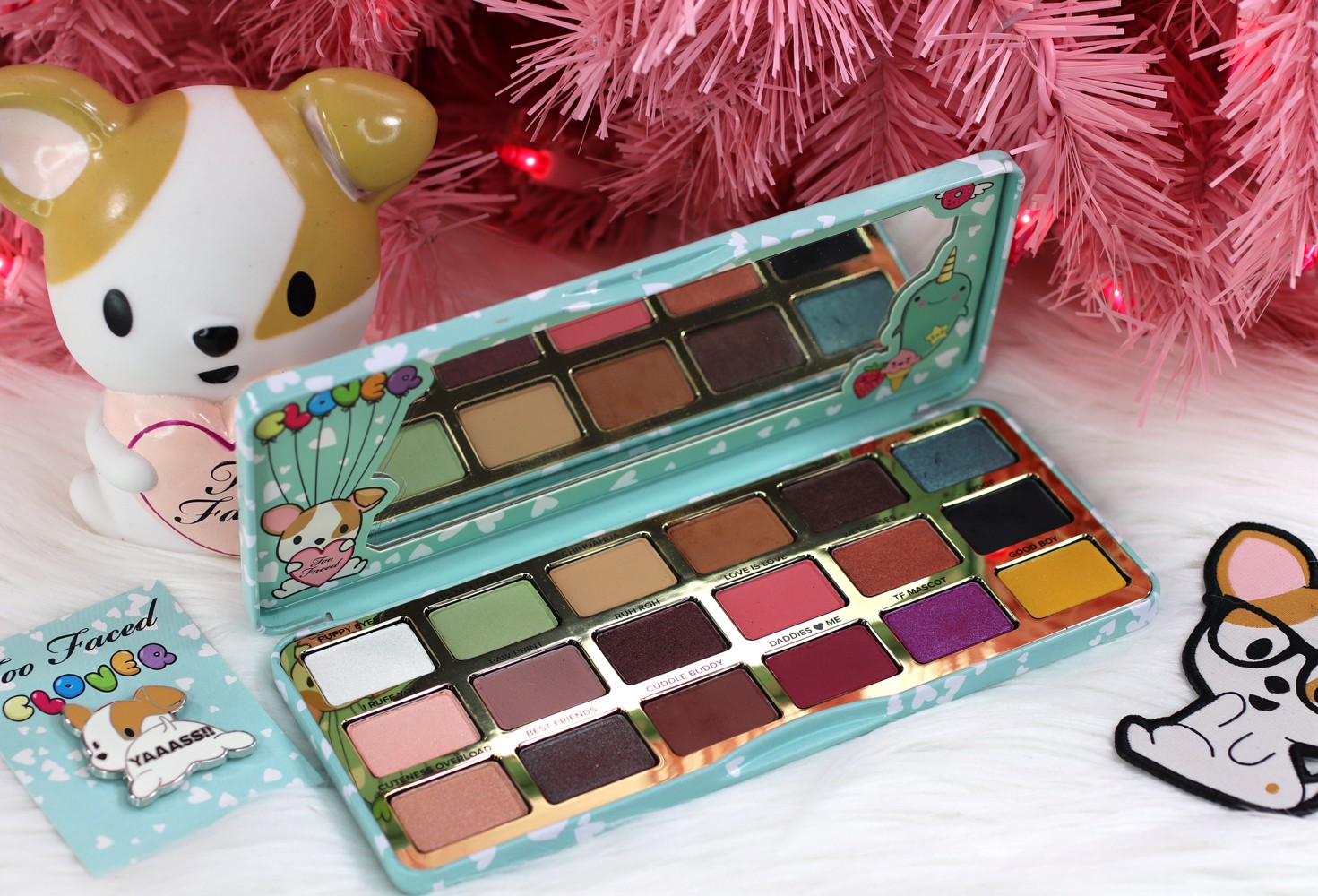 Too Faced Clover A Girls Best Friend Palette
