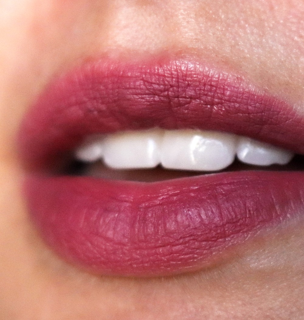 Urban Decay Lo Fi Lip Mousse Boom - Swatched with Finger